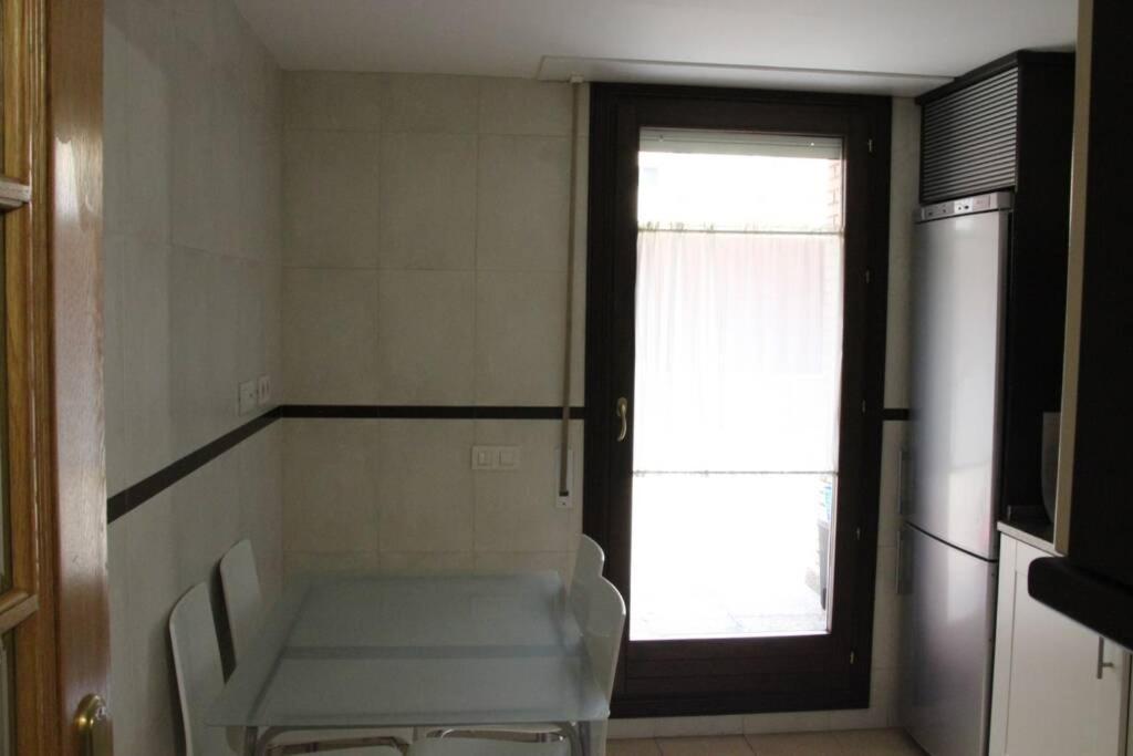 Amplio Apartamento Plaza De Toros Zaragoza Luaran gambar